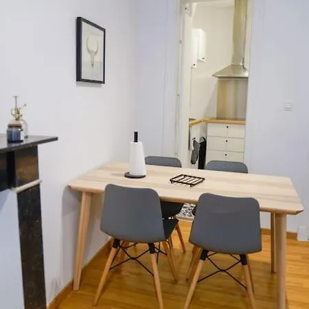 Maison 12 Voyageurs Confort Avec Jardin Au Centre De * Dinant